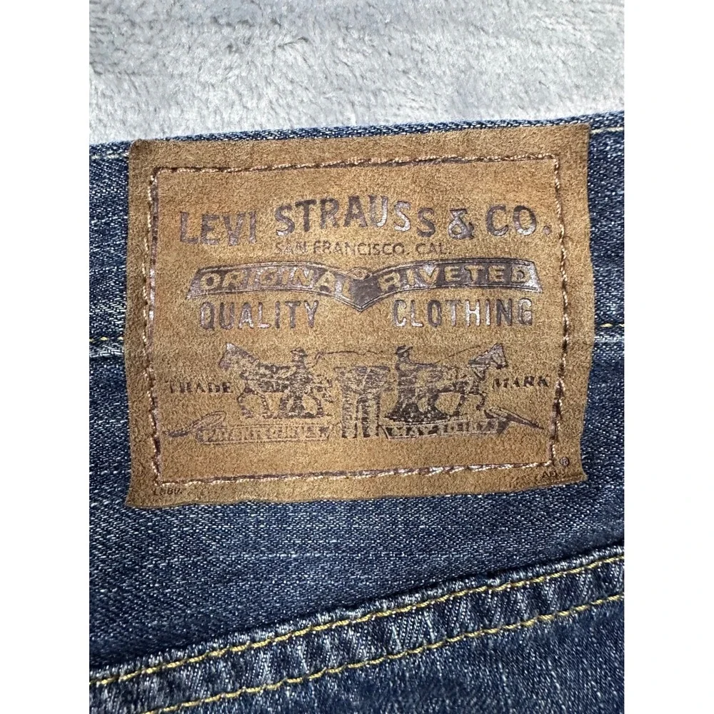 Levis 559 Relaxed Straight Jeans Mens 34x32 Dark Wash Blue Denim 100% Cotton